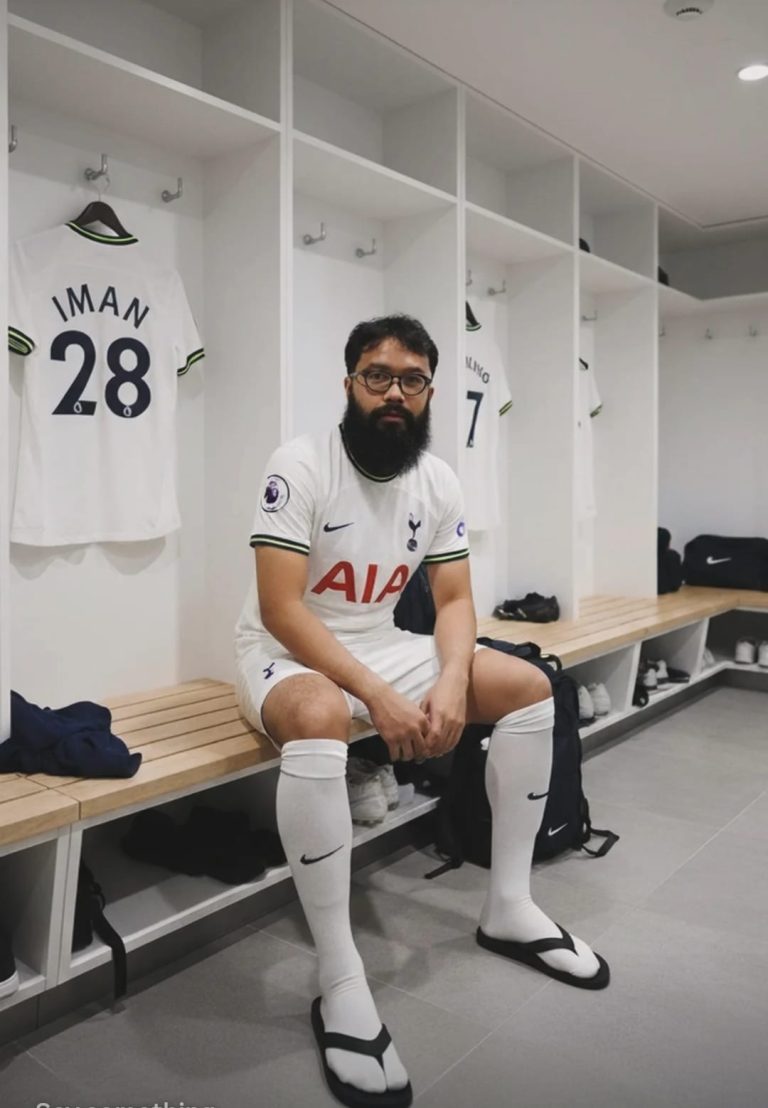50 Prompt AI Bertema Sepak Bola yang Keren dan Estetik, Auto Viral!