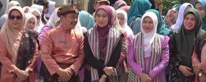 Bangga Sebagai Alumni, Henny Sasmita Bawa Program Jelajah Anak Riau ke SMAN 1 Tembilahan Hulu