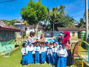 Edukasi Anak Usia Dini tentang Lingkungan, Polres Rohul Lakukan Penanaman Pohon di TK Islam Sialang Jaya
