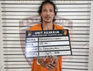 Gara-gara ‘Dikibusi’ CCTV, Abang Ini Diajak Nginap di Polsek (Ekspresinya Syedih Bangetss)