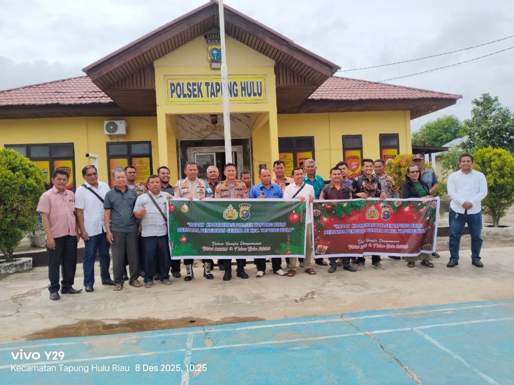 Kapolsek Tapung Hulu Gelar Rapat Dengan Sejumlah Pengurus Gereja Persiapkan Pengamanan Peranyaan Nataru