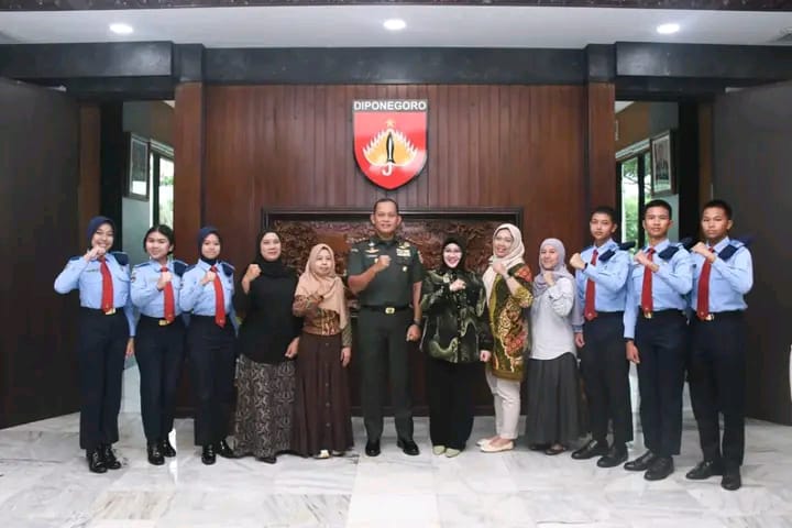 Pangdam IV/Diponegoro Terima Audiensi Siswa SMA Taruna Nusantara Kampus Malang