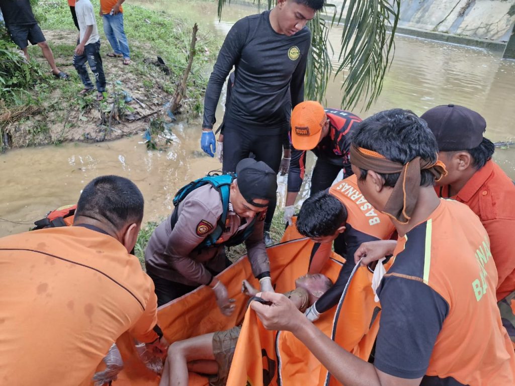 Bocah 8 Tahun Korban Hanyut di Sungai Rokan Akhirnya Ditemukan, Polsek Ujungbatu Imbau Masyarakat Tingkatkan Pengawasan Anak