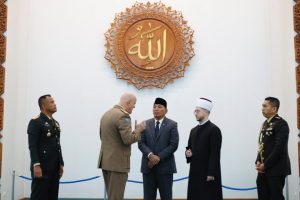 Menhan RI Sjafrie Kunjungi Masjid Soeharto di Sarajevo, Simbol Sejarah Solidaritas Indonesia-Bosnia
