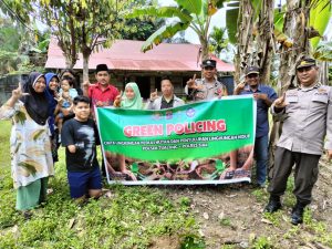 Green Policing Polsek Tualang Gandeng Anak Disabilitas Tanam Pohon di Yayasan Berkah Ikhlas Hati