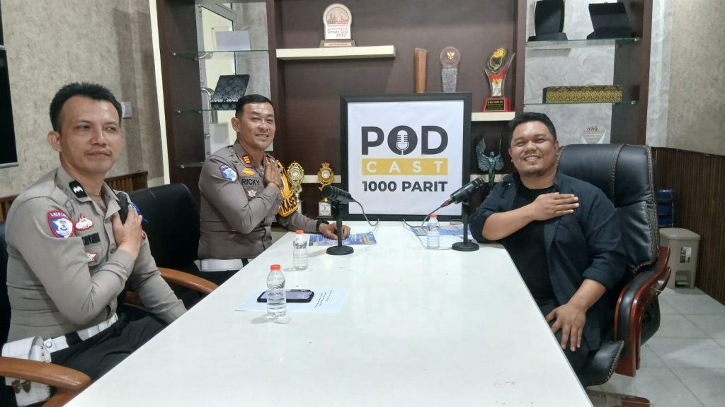 Podcast 1000 Parit Jadi Corong Edukasi, Satlantas Polres Inhil Gaungkan Operasi Keselamatan Lancang Kuning 2026