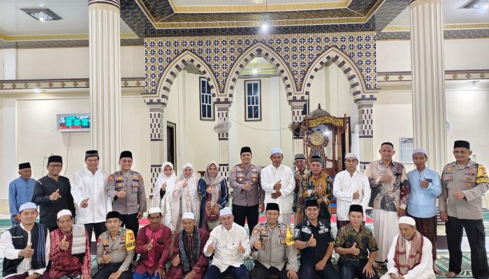 Safari Ramadhan, Kapolsek Tempuling dan Forkopimcam Pererat Silaturahmi serta Sampaikan Pesan Kamtibmas
