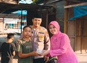 Polsek Tempuling bersama Bhayangkari Gelar Kegiatan Berbagi Takjil Ramadhan 1447 H di Sungai Salak