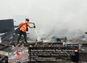 Gerak Cepat dan Penuh Empati, Bupati H. Herman Instruksikan Penyaluran Bantuan Korban Kebakaran Concong dan Puting Beliung Tanjung Lajau