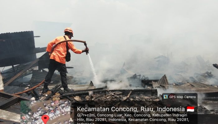 Gerak Cepat dan Penuh Empati, Bupati H. Herman Instruksikan Penyaluran Bantuan Korban Kebakaran Concong dan Puting Beliung Tanjung Lajau