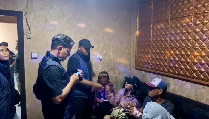 Cegah peredaran narkoba,Satnarkoba Polres Inhil laksanakan razia di tempat hiburan malam