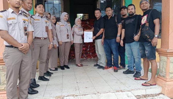 Deninteldam XIX/Tuanku Tambusai Amankan Puluhan Ton Bawang dan Cabe dari Kepri di Inhil