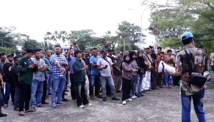 Pemkab Inhil Respons Aksi Massa soal BBM, Tegaskan Solusi Humanis dan Subsidi Tepat Sasaran