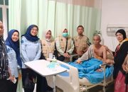 2 JCH Rohul Kloter 8 Batal Berangkat ke Tanah Suci, Suami Sakit, Istri Setia Mendampingi di Rumah Sakit Otorita Batam