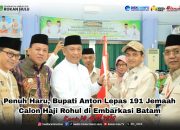 Bupati Rokan Hulu Lepas 191 JCH ke Tanah Suci, Apresiasi Layanan Haji