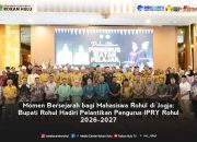 Bupati Anton Hadiahkan Bus dan Alat Musik Tradisional Saat Pelantikan IPRY Rohul