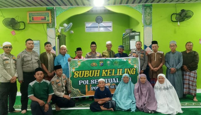 Polsek Tualang Gelar Subuh Keliling, Perkuat Silaturahmi dan Sampaikan Pesan Kamtibmas kepada Masyarakat