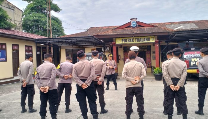 Kapolsek Tualang Pimpin Apel Kesiapan Pengamanan dan Patroli Gereja Sambut Kenaikan Yesus Kristus Tahun 2026