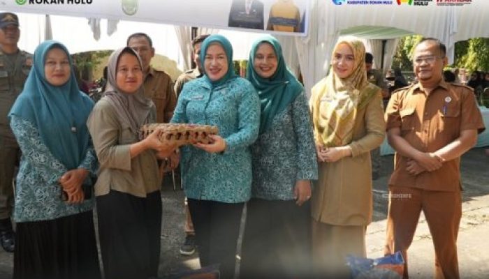Pemkab Rohul Gelar Operasi Pasar Murah di Bangun Purba