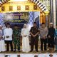 Wabup Yuliantini Sambut Kepulangan 307 Jamaah Haji Kloter 7 Asal Inhil di Tembilahan