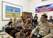 Polsek Tembilahan Hulu Gelar Nobar Piala Dunia 2026 Bersama Warga