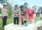 Polres Inhil Gelar Ziarah Rombongan di TMP Yudha Bhakti Tembilahan Sambut Hari Bhayangkara ke-80