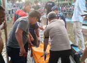 Pria Ditemukan Meninggal Mengapung di Sungai Siak, Diduga Tenggelam dengan Riwayat Penyakit Epilepsi.