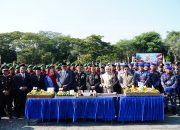 Hadiri Hari Bhayangkara ke-80, Dandim 0314/Inhil Serahkan Tumpeng kepada Kapolres