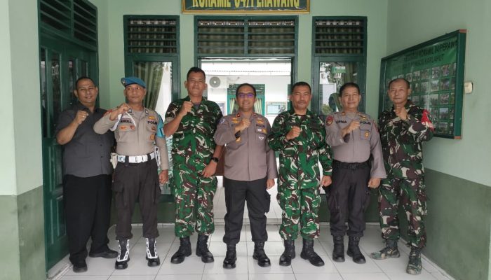 Silaturahmi Kapolsek Tualang dan Koramil 04/Perawang Perkuat Solidariitas TNI–Polri