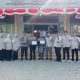 Jadi Pembina Upacara di SMAN 1 Tembilahan Hulu, Kapolsek Ajak Pelajar Wujudkan Generasi Emas 2045 dan Jauhi Pengaruh Negatif