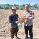 Kapolsek Tualang Serahkan Bibit Jagung Pipil, Dukung Swasembada Pangan di Lahan Ponpes Abu Huroiroh