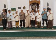 Dari Subuh, Kapolsek Tualang Keliling Sampaikan Imbauan Stop Karhutla dan Jaga Kamtibmas